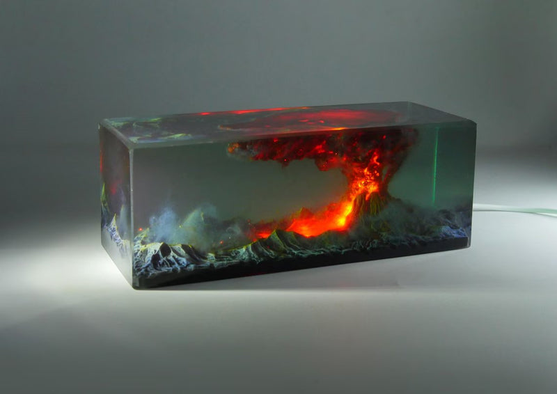 Panoramic volcano eruption resin lamp block