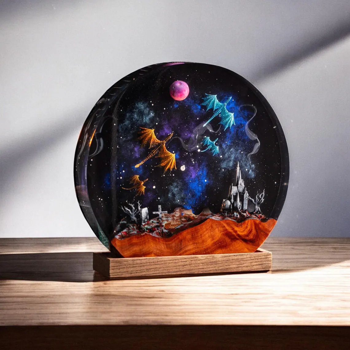 Round dragon resin lamp seen from the side