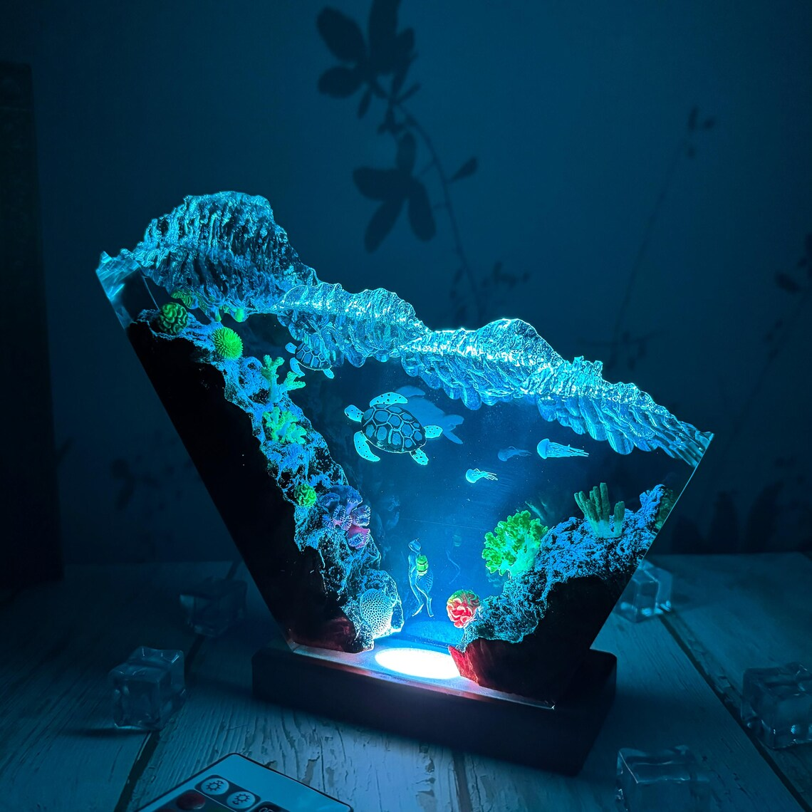 Epoxy Lamp — Sea Turtles, Jellyfish & Diver under a Breaking Wave Crest with Natural Wood - view 5