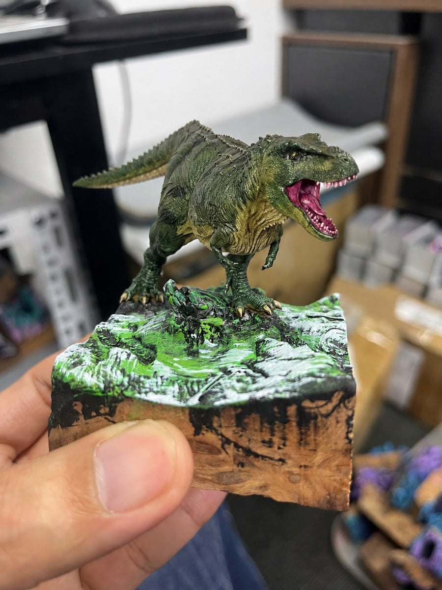 Kame Arts hand-painted diorama