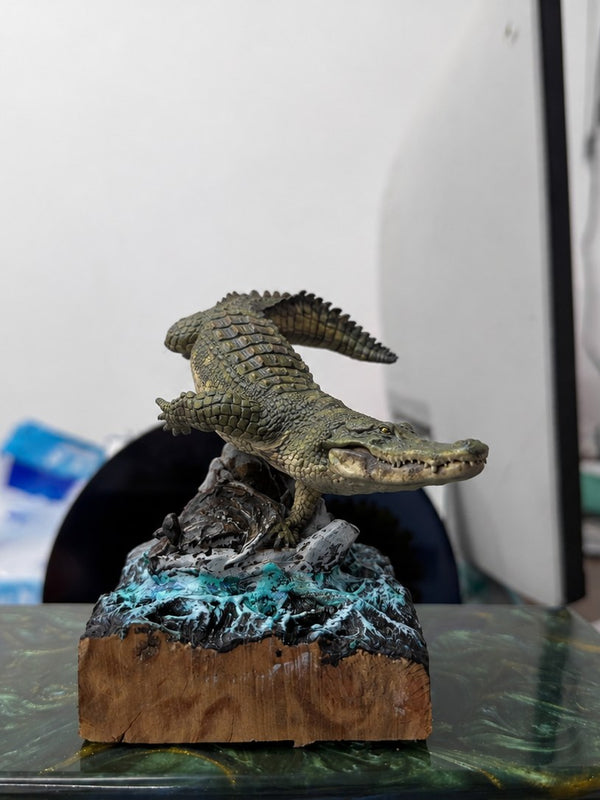 Kame Arts hand-painted diorama