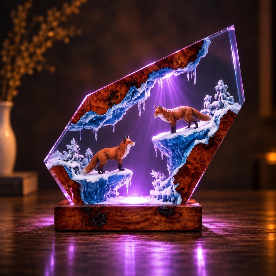 Two foxes resin lamp lit in violet